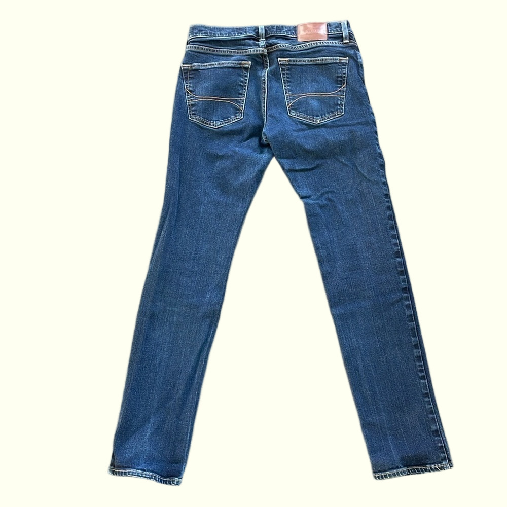Sz32/34 Men’s Hollister Skinny Fit Epic Flex Medium-Dark Wash Denim EUC